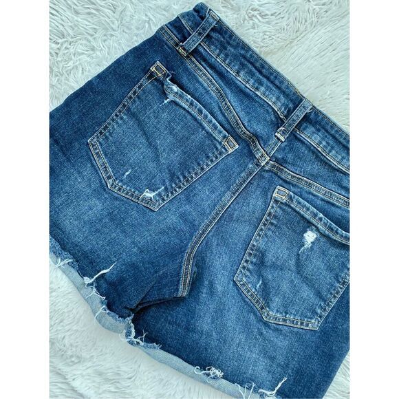 Maurices SZ 8 Factory Distressed Faded Classic Blue Wash Jean Shorts - Picture 8 of 9